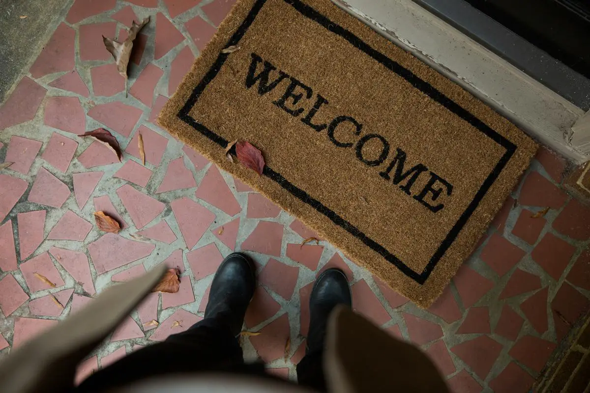 A welcoming scene depicting various elements of a positive new member experience